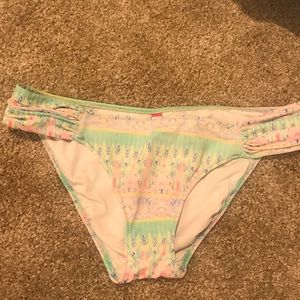 Fun patterned Victoria’s Secret bikini bottom